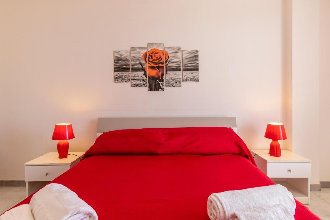 Casa Riviera Appartement Donnalucata  Buitenkant foto